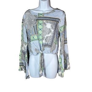 Altar’d State Boho Tie Front Bell Sleeve Blouse Size Small